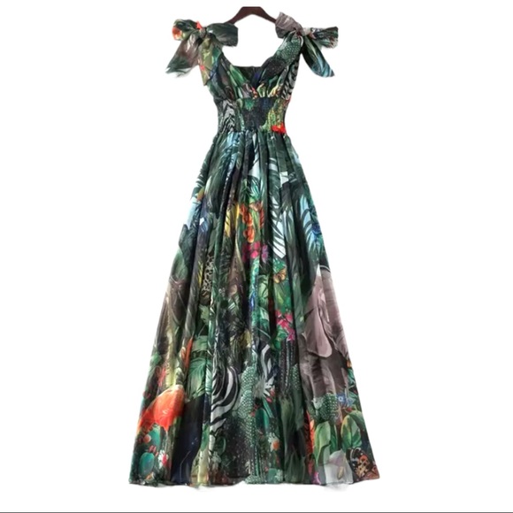 M Signature Label Collection Dresses & Skirts - The Nalana Gorgeous Silk Tropical Maxi Dress